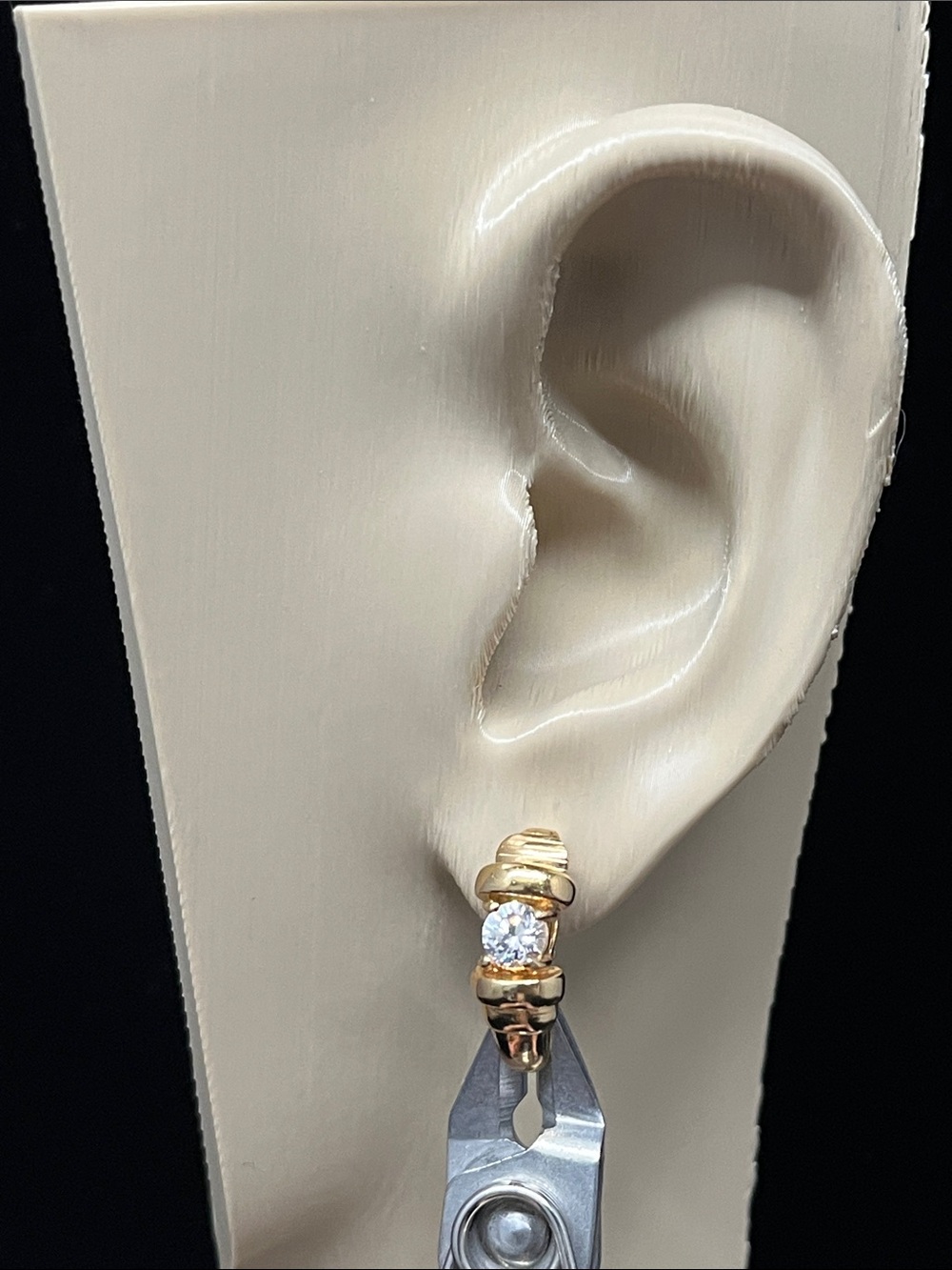 Lind 14K Gold-Plated Cubic Zirconia Modernist Tapered Clip On Earrings 1990's